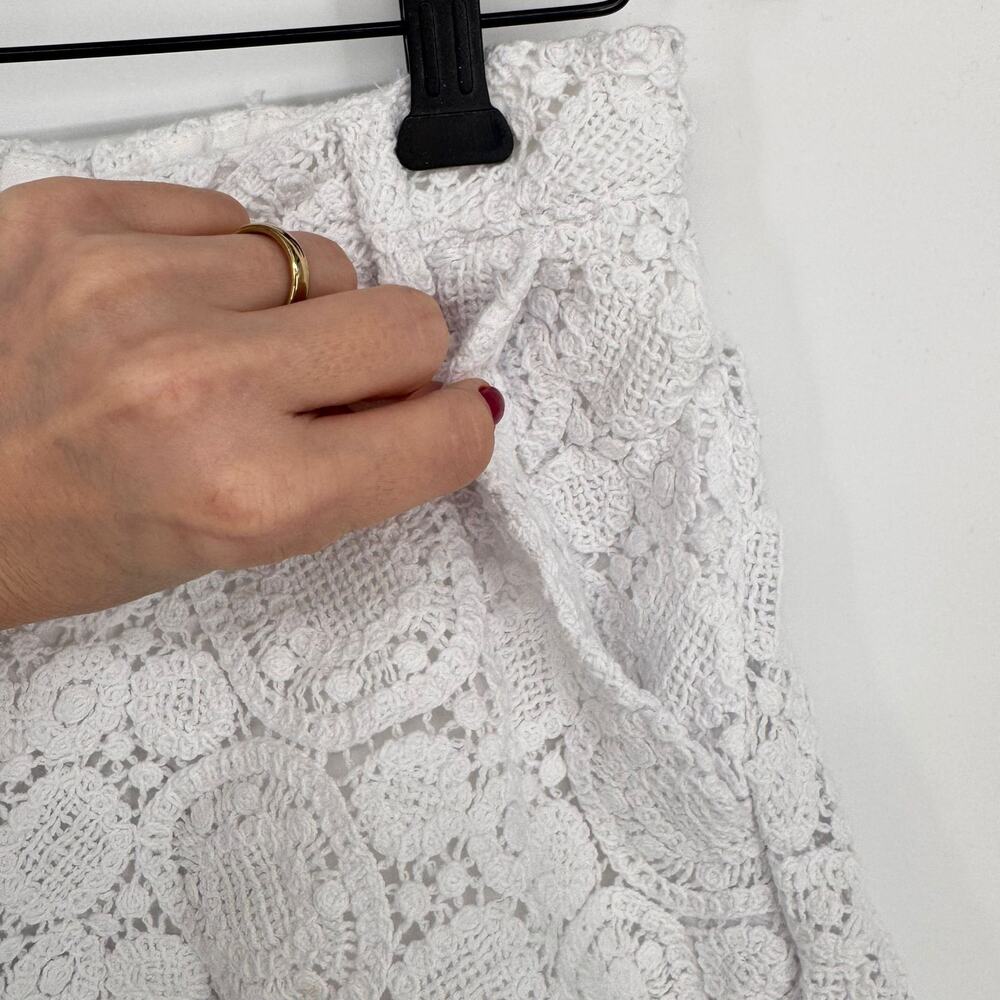 Anthropologie White Crochet Lace Shorts M - Picture 6 of 9